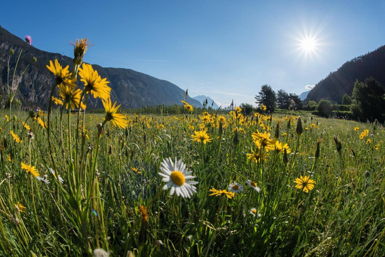 Easy Living Apartment Oetztal Sautens Bagian luar foto